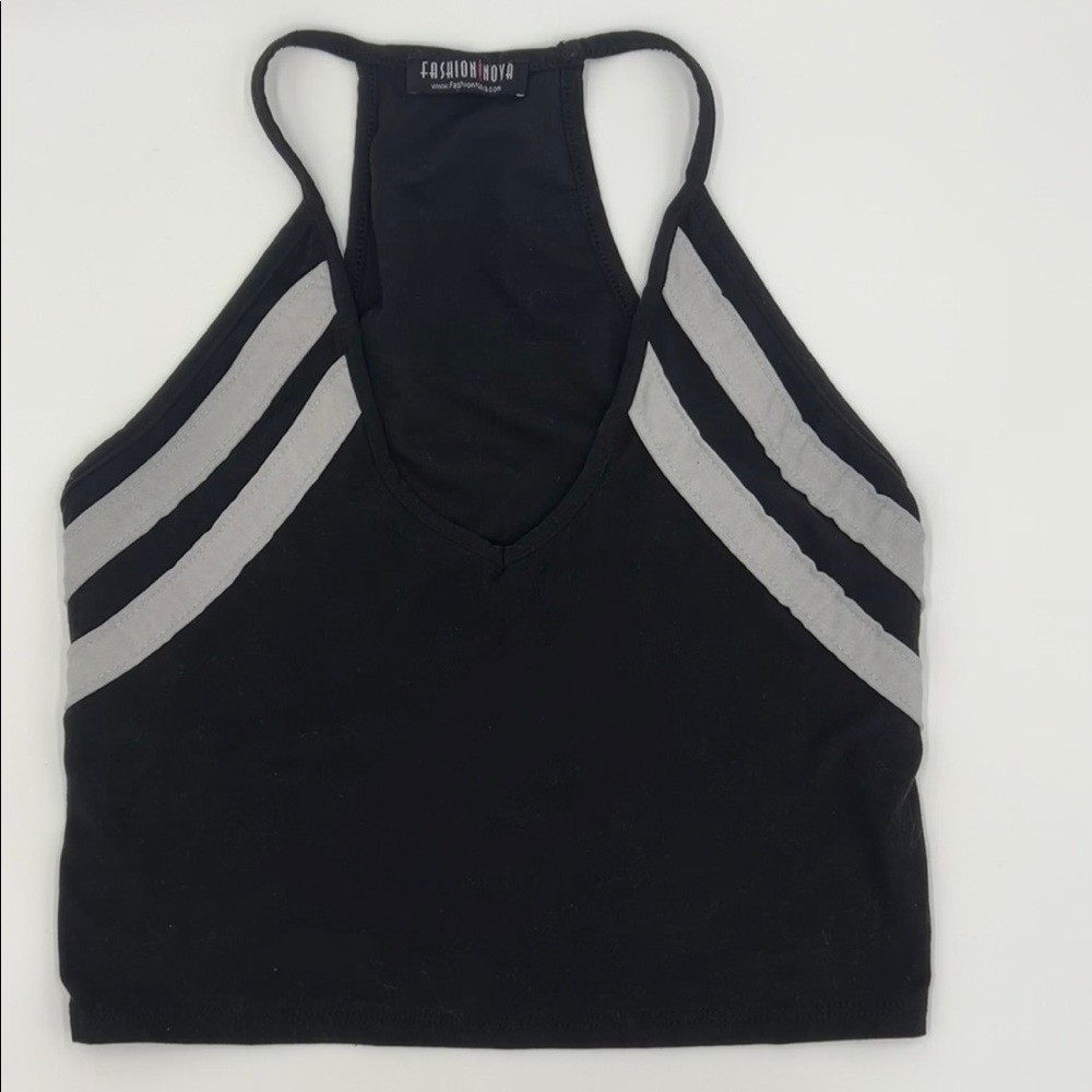 Fashion nova black crop top tank